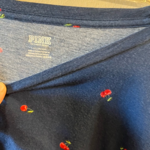 Victorias Secret women crop top. Size L - Picture 3 of 4